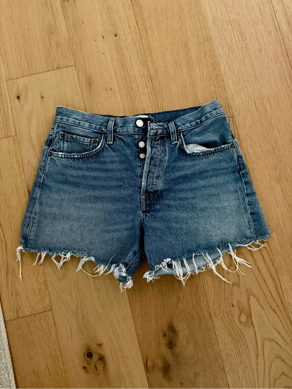 AGOLDE Parker Long High-Rise Frayed Hem Denim Shorts - Blue